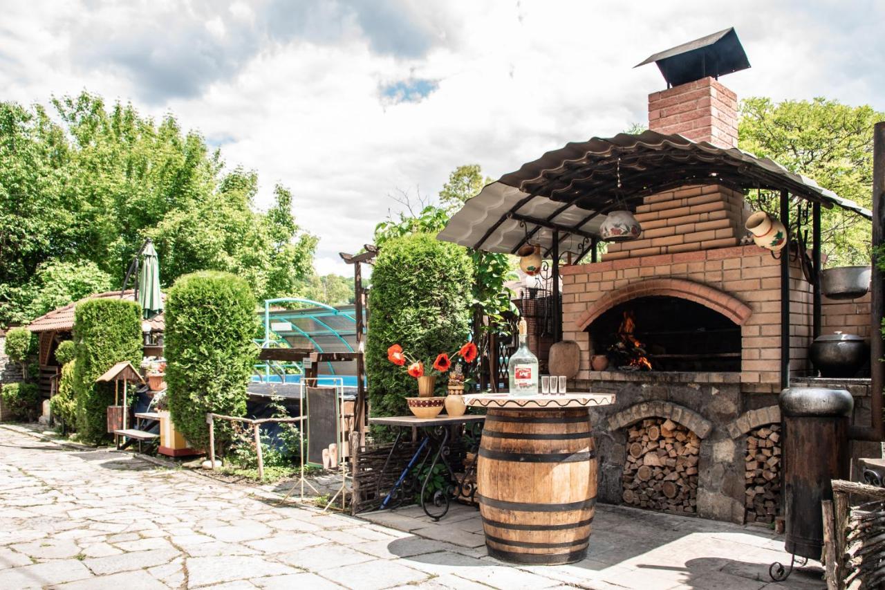Bilya Richky Hotel Kamianets-Podilskyi Εξωτερικό φωτογραφία