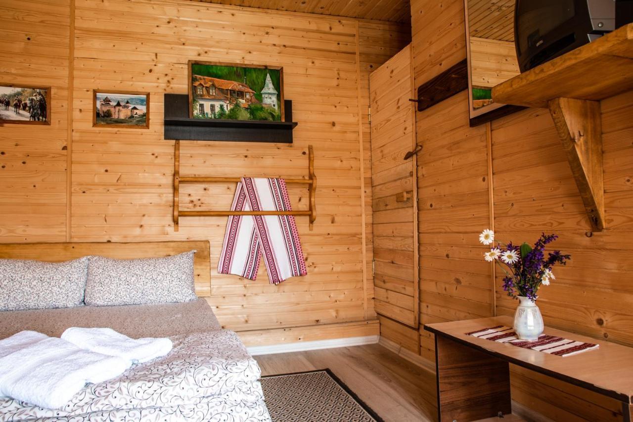 Bilya Richky Hotel Kamianets-Podilskyi Εξωτερικό φωτογραφία