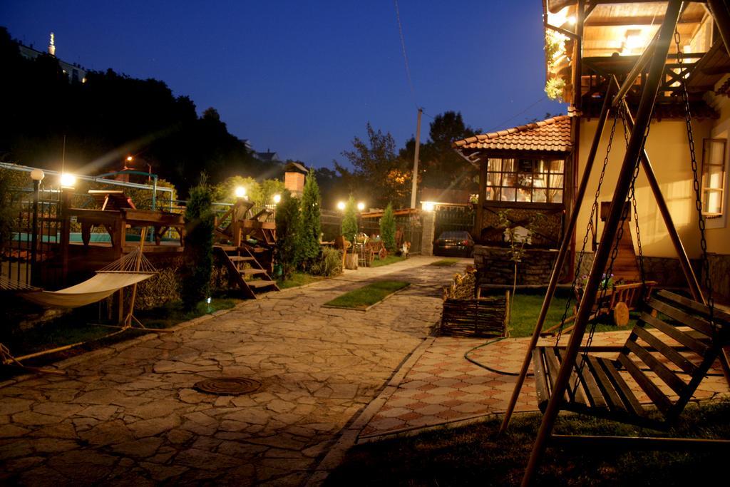 Bilya Richky Hotel Kamianets-Podilskyi Εξωτερικό φωτογραφία