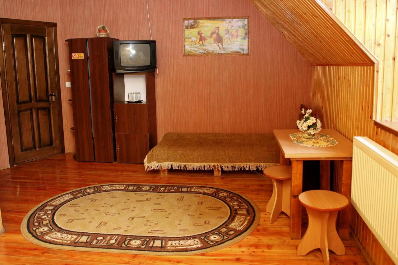 Bilya Richky Hotel Kamianets-Podilskyi Εξωτερικό φωτογραφία