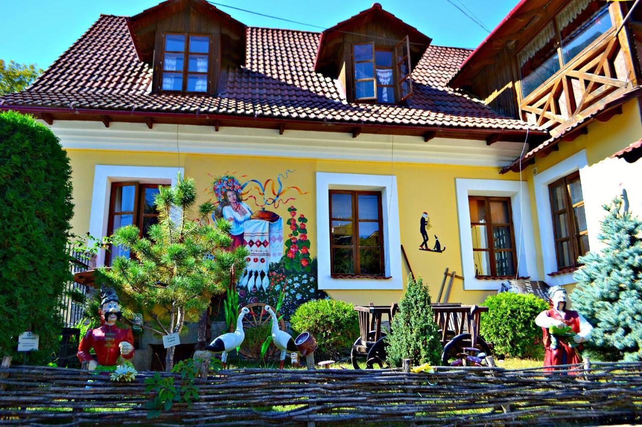 Bilya Richky Hotel Kamianets-Podilskyi Εξωτερικό φωτογραφία